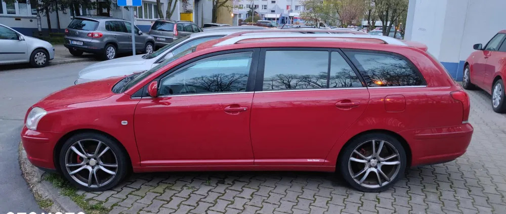 samochody osobowe Toyota Avensis cena 13600 przebieg: 169400, rok produkcji 2005 z Wrocław